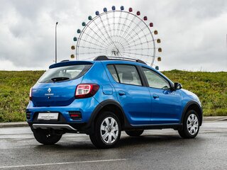 2017 Renault Sandero Stepway II, синий, 1150000 рублей, вид 2