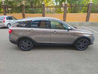 2019 Lada (ВАЗ) Vesta SW Cross I, серый, 800000 рублей, вид 4