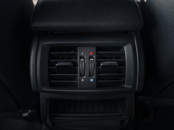 2015 BMW X4 20d I (F26), чёрный - вид 29
