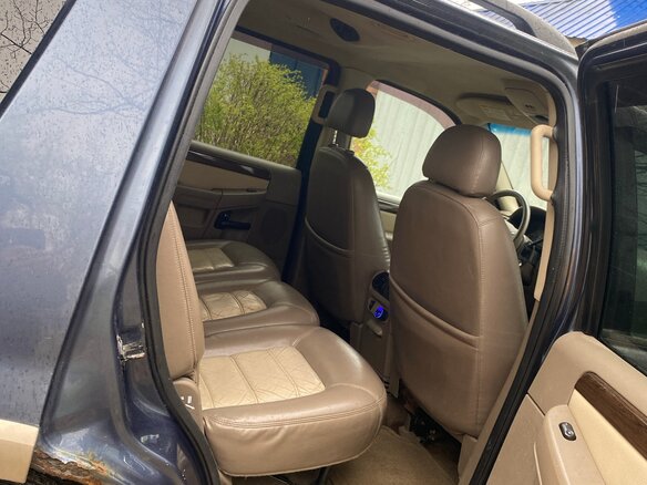 2002 Ford Explorer III, синий, 700000 рублей - вид 16