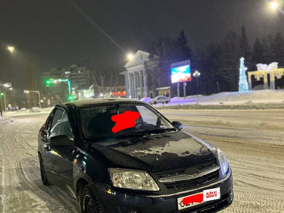 2011 Lada (ВАЗ) Granta I, серый, 360000 рублей