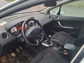 2012 Peugeot 308 I Рестайлинг, белый, 400000 рублей, вид 5