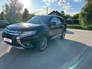 2017 Mitsubishi Outlander III Рестайлинг 2, чёрный, 1850000 рублей, вид 1