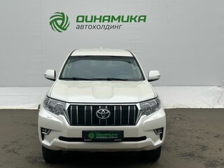2020 Toyota Land Cruiser Prado 150 Series Рестайлинг 2, белый, 4320000 рублей, вид 2