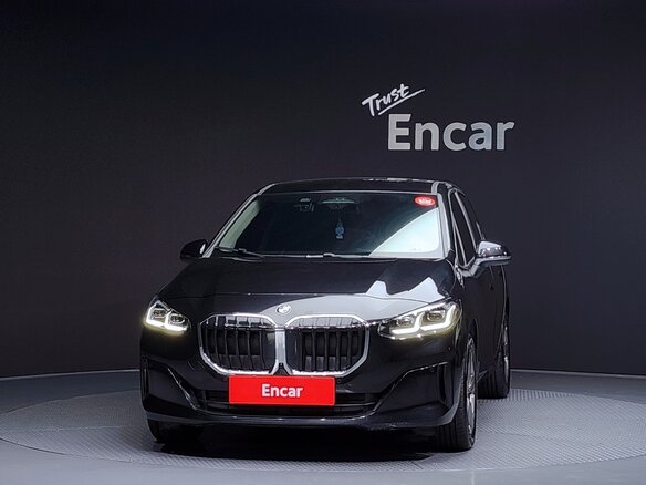 2022 BMW 2 серии Active Tourer 218d U06, чёрный, 2790000 рублей - вид 1