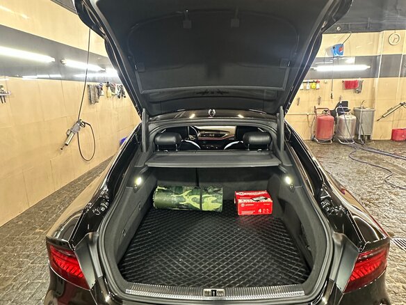 2014 Audi A7 I (4G) Рестайлинг, чёрный, 3000000 рублей - вид 16