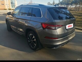 2023 Skoda Kodiaq I Рестайлинг, серый, 4550000 рублей, вид 3
