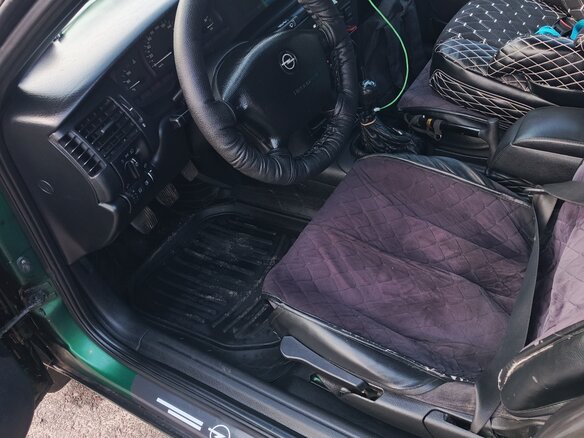 1997 Opel Vectra B, зелёный, 375000 рублей - вид 13