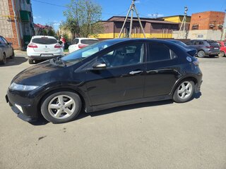 2010 Honda Civic VIII Рестайлинг, чёрный, 970000 рублей, вид 5