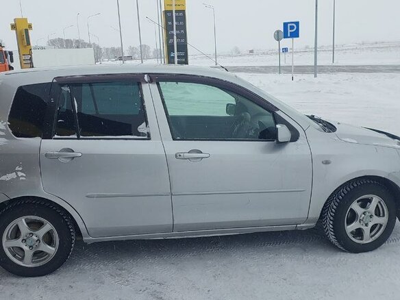 2003 Mazda Demio II (DY), серый, 275000 рублей - вид 1