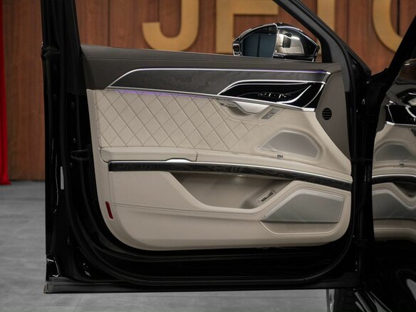 2025 Audi A8 Horch IV (D5) Рестайлинг, чёрный, 26500000 рублей - вид 9