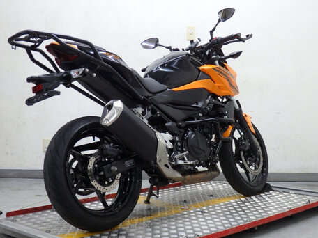 2020 Kawasaki Z 400, оранжевый, 520000 рублей, вид 2