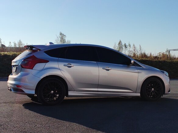2012 Ford Focus III, серебристый - вид 4