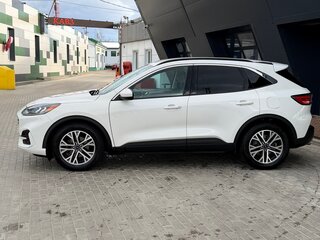 2021 Ford Escape IV, белый, 1850000 рублей, вид 2