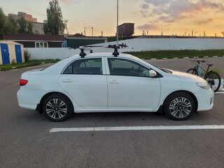 2011 Toyota Corolla X (E140, E150) Рестайлинг, белый, 690000 рублей, вид 4