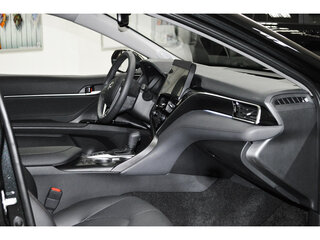 2023 Toyota Camry VIII (XV70) Рестайлинг, чёрный, 5900000 рублей, вид 3
