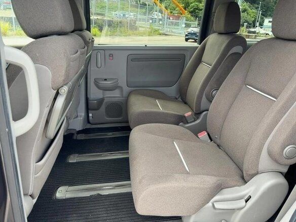 2016 Honda Stepwgn V, серый, 1270000 рублей - вид 31