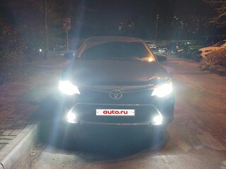 2016 Toyota Camry VII (XV50) Рестайлинг, чёрный, 1650000 рублей, вид 3