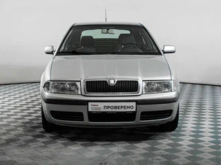 2001 Skoda Octavia I (A4) Рестайлинг, серебристый, 339000 рублей, вид 2