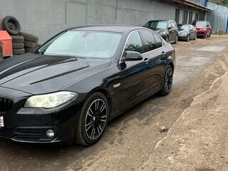 2016 BMW 5 серии 520i VI (F10/F11/F07) Рестайлинг, чёрный, 1650000 рублей, вид 2