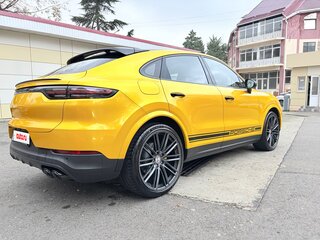 2019 Porsche Cayenne Coupé III, чёрный, 9000000 рублей, вид 5