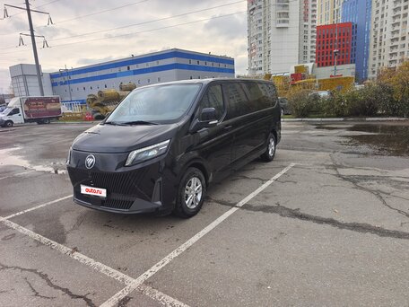 2024 Foton View, чёрный, 3199999 рублей, вид 3
