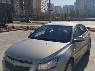 2010 Chevrolet Cruze I, бежевый, 650000 рублей, вид 1