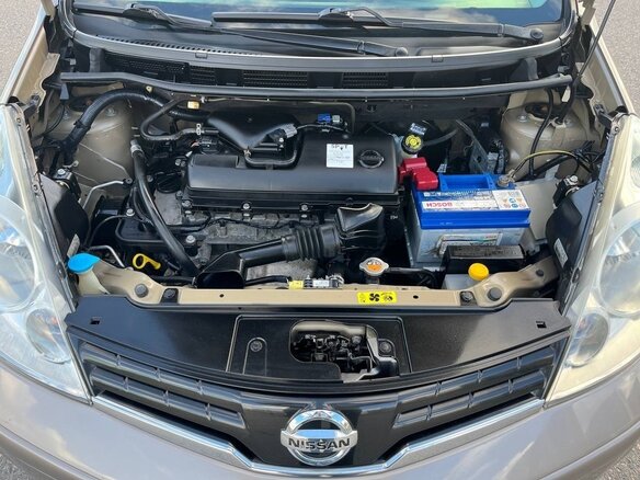 2013 Nissan Note I Рестайлинг, бежевый, 770000 рублей - вид 9