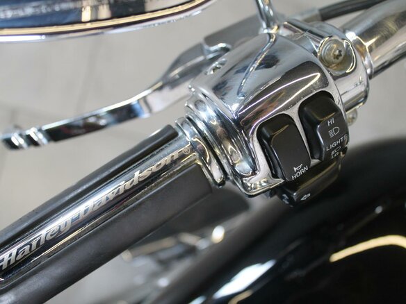2008 Harley-Davidson Fat Boy, чёрный, 850000 рублей - вид 12