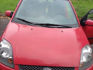 2007 Ford Fiesta Mk5, красный, 170000 рублей, вид 1