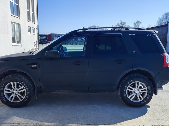 2009 Land Rover Freelander II, чёрный, 710000 рублей - вид 2