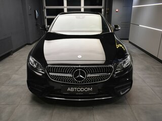 2016 Mercedes-Benz E-Класс 200 V (W213, S213, C238), чёрный, 2537000 рублей, вид 2