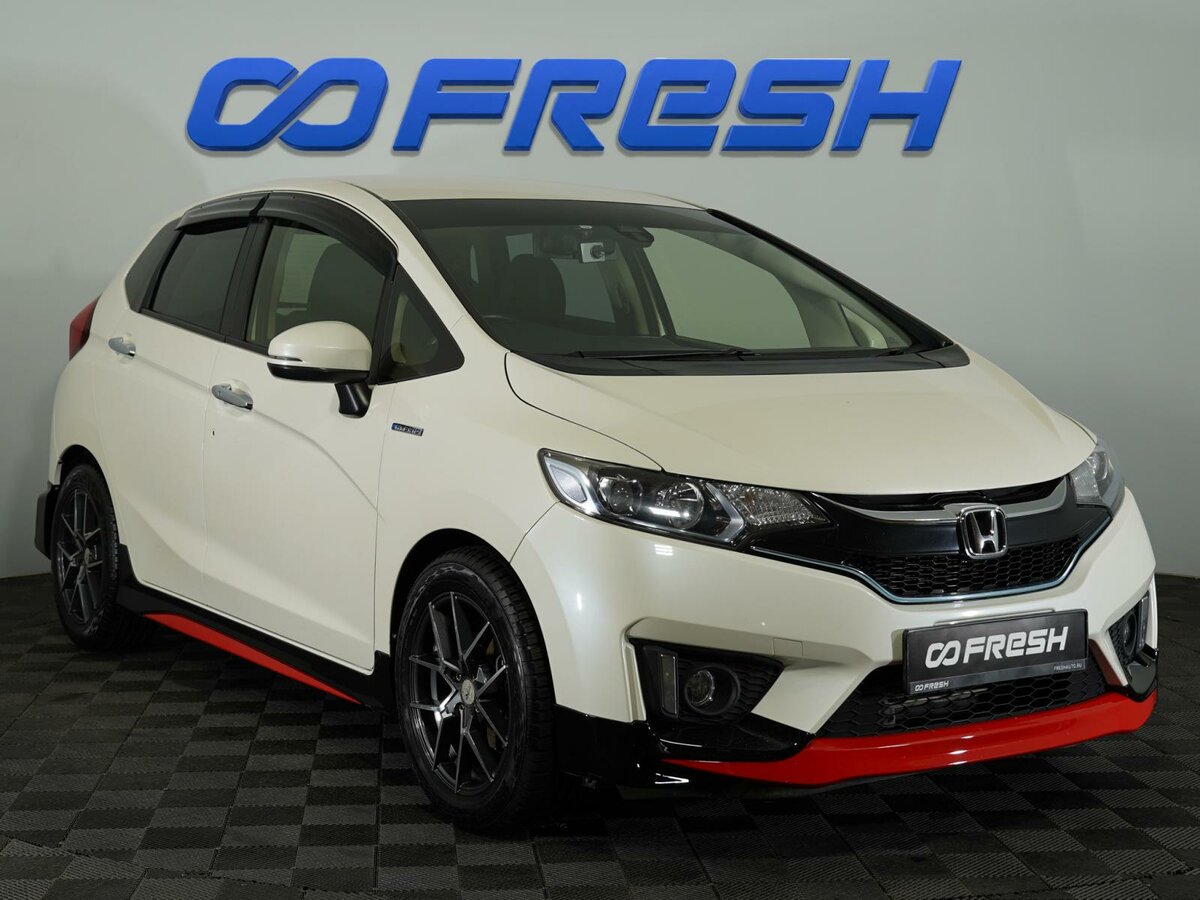 Открыть фотографии: Honda Fit III