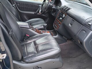 2001 Mercedes-Benz M-Класс 430 I (W163), синий, 600000 рублей, вид 4
