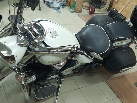 2007 Yamaha XVS1300, белый, 800000 рублей, вид 2