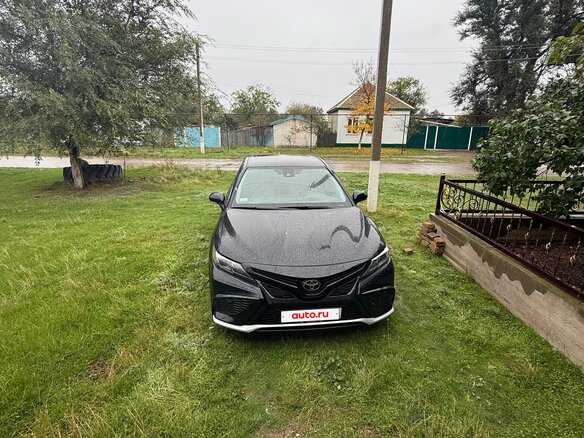 2022 Toyota Camry US Market VIII (XV70) Рестайлинг, чёрный, 2750000 рублей - вид 3