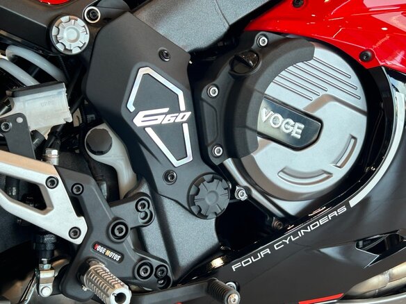 2026 Voge RR660S, красный - вид 17