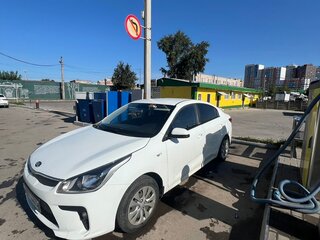 2019 Kia Rio IV, белый, 960000 рублей, вид 2