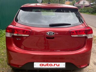 2017 Kia Rio III Рестайлинг, пурпурный, 999000 рублей, вид 3