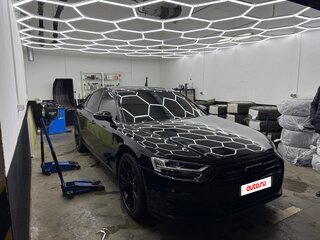2018 Audi A8 55 TFSI IV (D5), чёрный, 3800000 рублей, вид 2