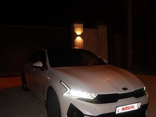 2020 Kia K5 III, белый, 2600000 рублей, вид 1
