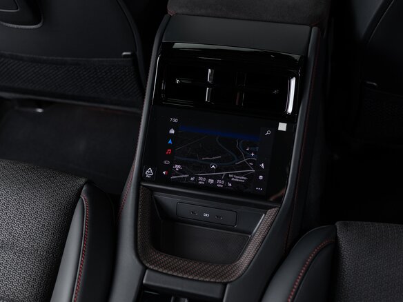2025 Porsche Panamera GTS III, зелёный, 24490000 рублей - вид 31