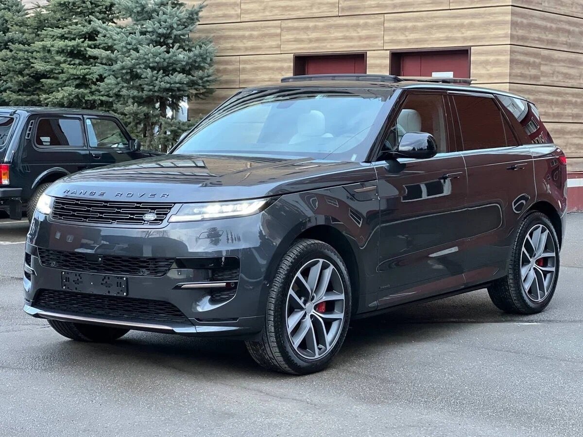 Открыть фотографии: Land Rover Range Rover Sport III