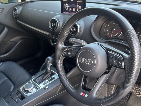 2014 Audi A3 III (8V), чёрный, 1350000 рублей - вид 22