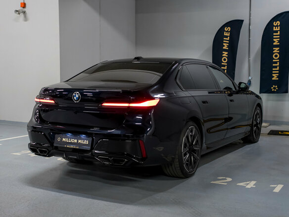 2023 BMW 7 серии 760i xDrive VII (G70), синий - вид 9