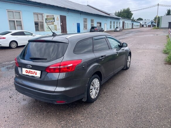 2018 Ford Focus III Рестайлинг, серый, 1150000 рублей - вид 2