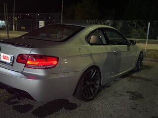 2008 BMW 3 серии 325i V (E90/E91/E92/E93), серебристый, 1590000 рублей, вид 5