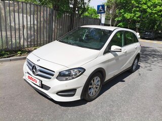 2015 Mercedes-Benz B-Класс 180 II (W246) Рестайлинг, белый, 1300000 рублей, вид 1