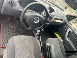 2015 Renault Logan I Рестайлинг, белый, 340000 рублей, вид 4