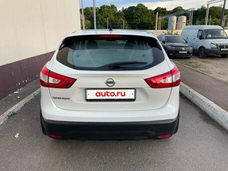 2014 Nissan Qashqai II, белый, 995000 рублей, вид 3